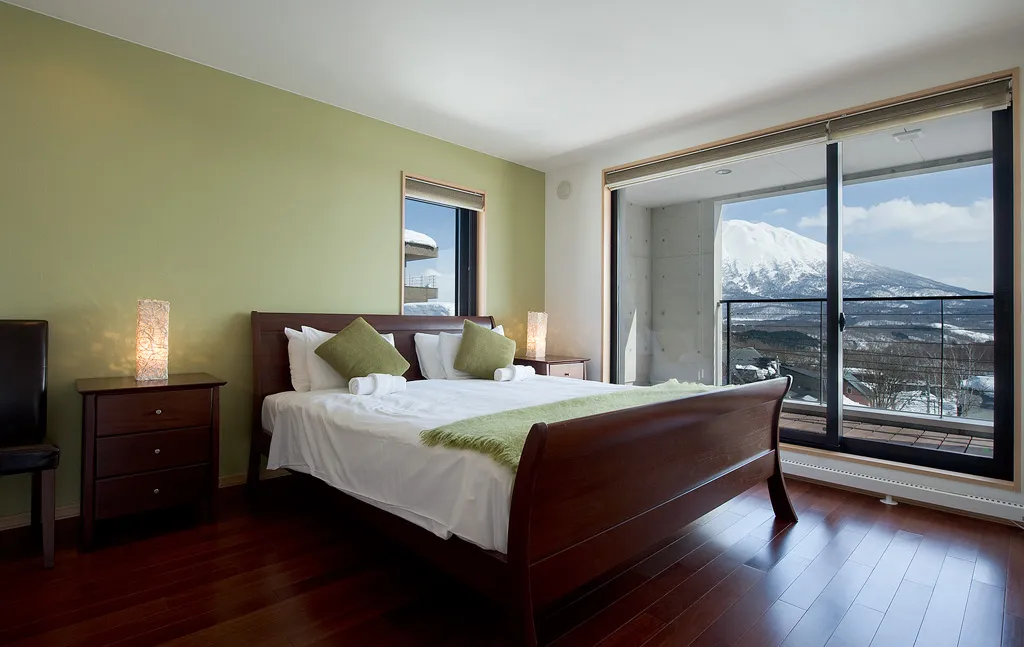 2012-05-04 Cecuko C Interior edits - Glen Claydon Photography